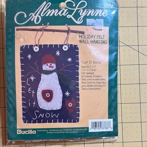 Bucilla Let It Snow Felt Wall Hanging Kit